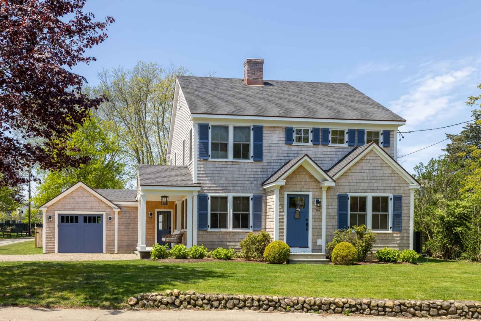 106 Peases Point Way South
