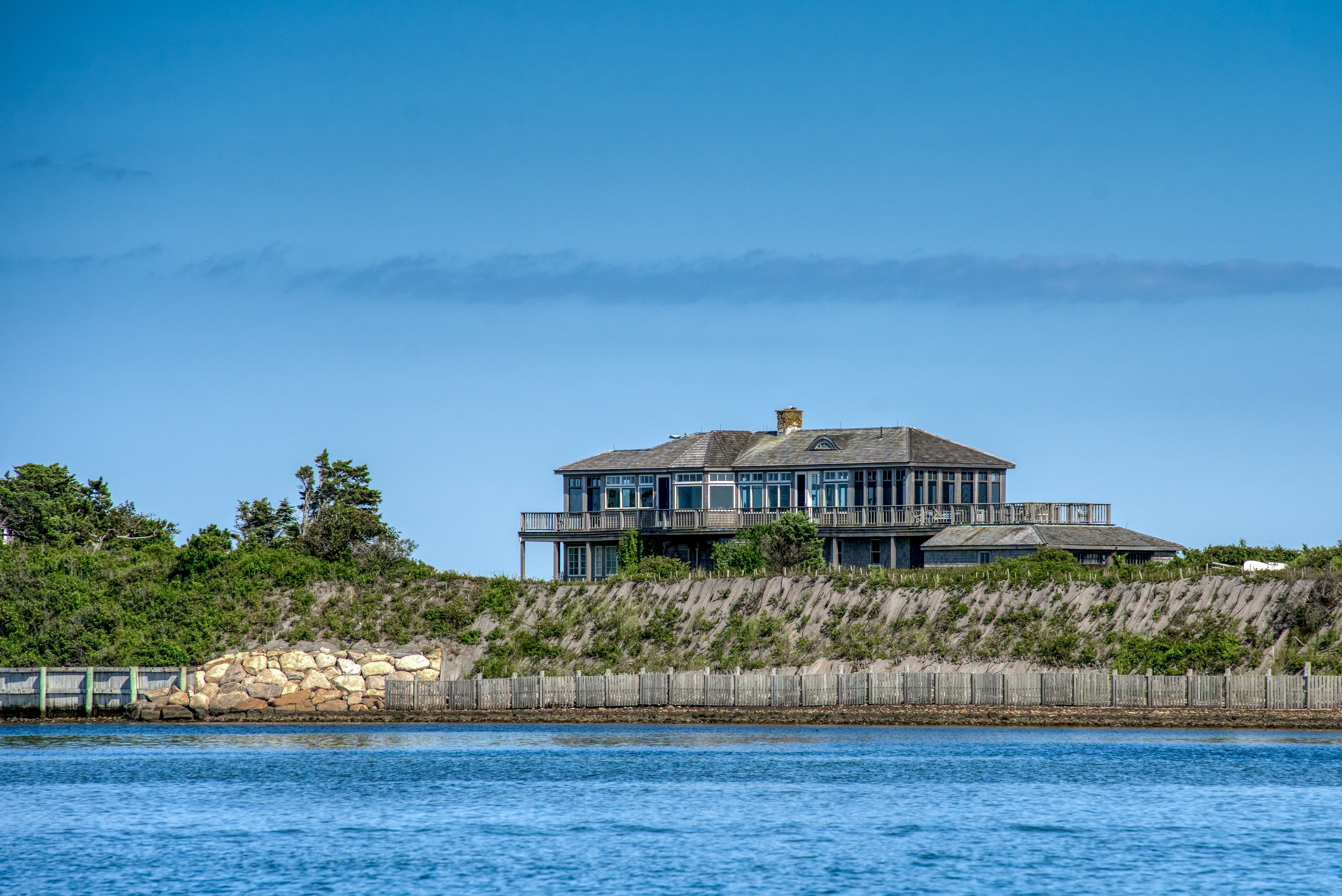 1 North Neck Road