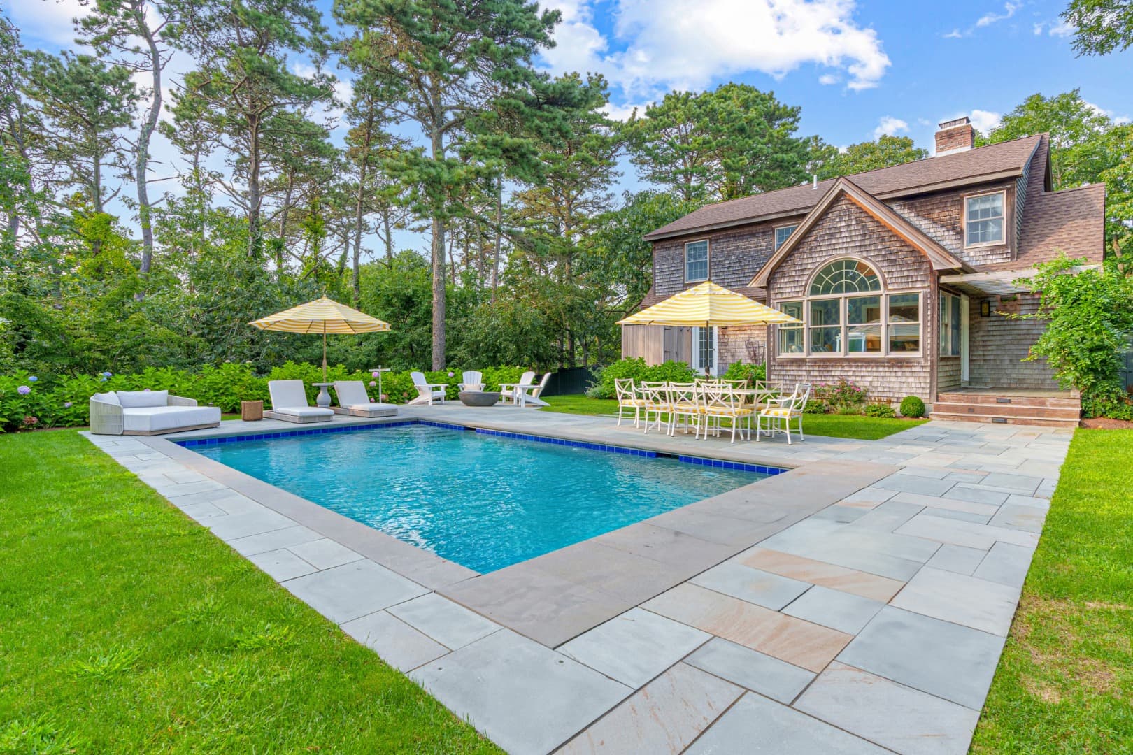70 Marthas Road