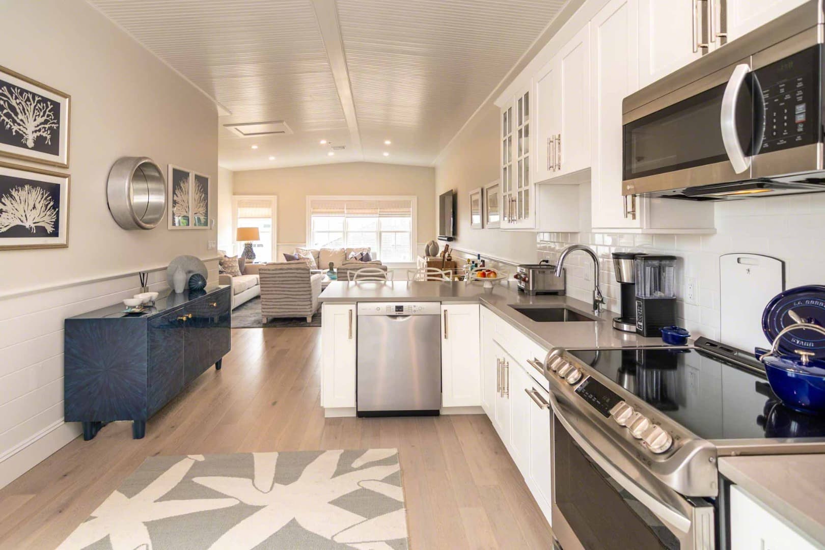 One Mariners Landing 5