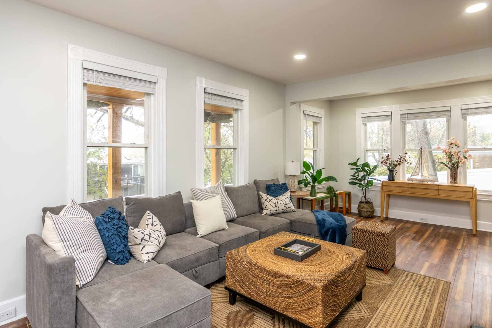 Residential Property Image/jpeg #3