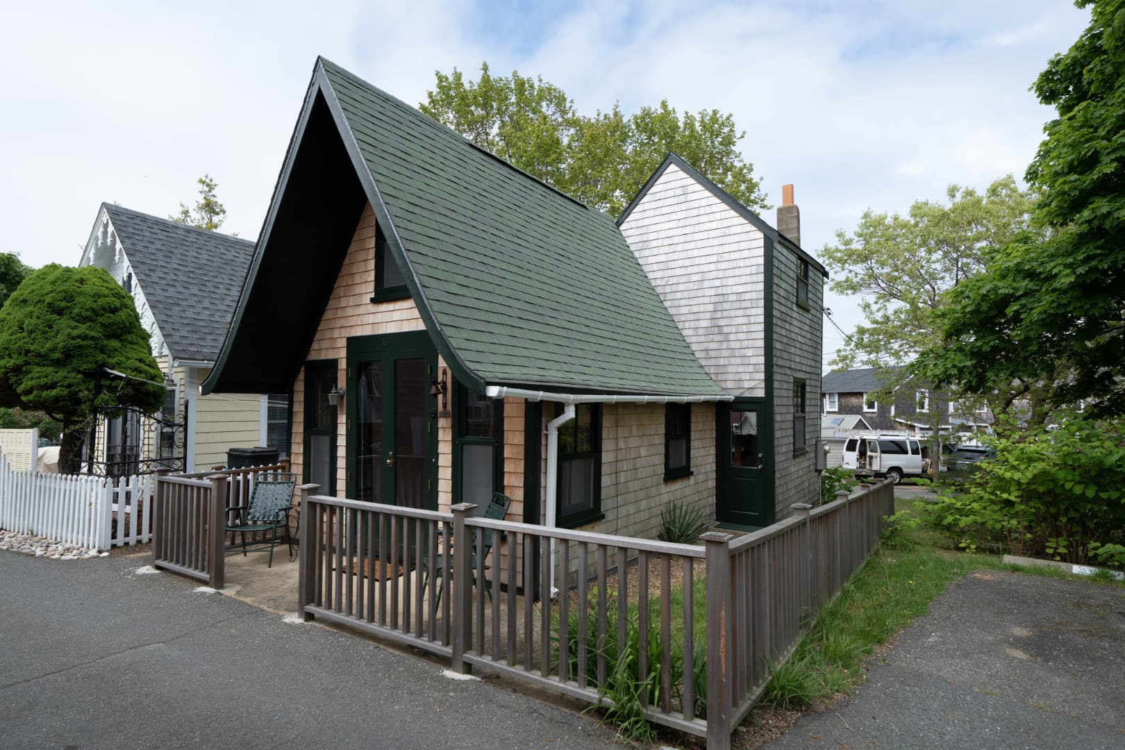 21 Rock Avenue