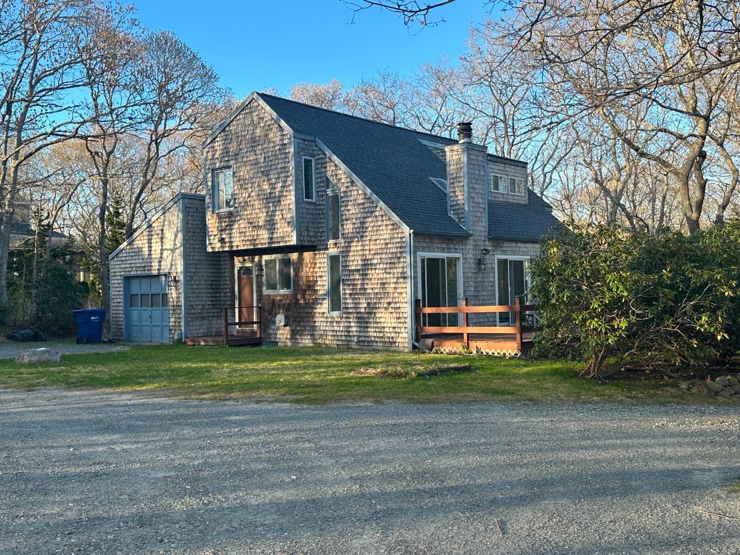 16 Hye Road