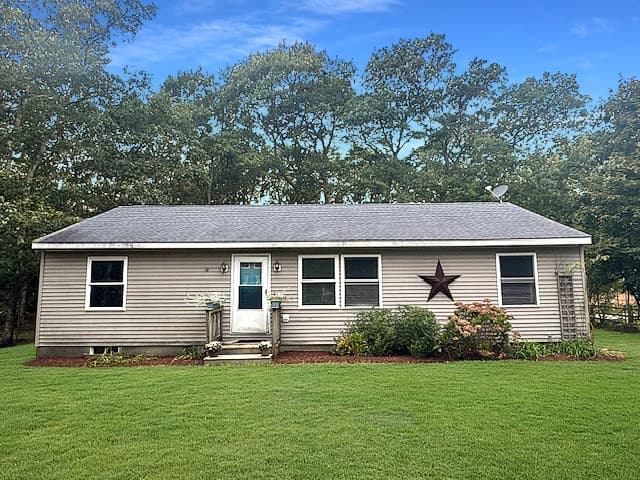 30 Teaberry Lane