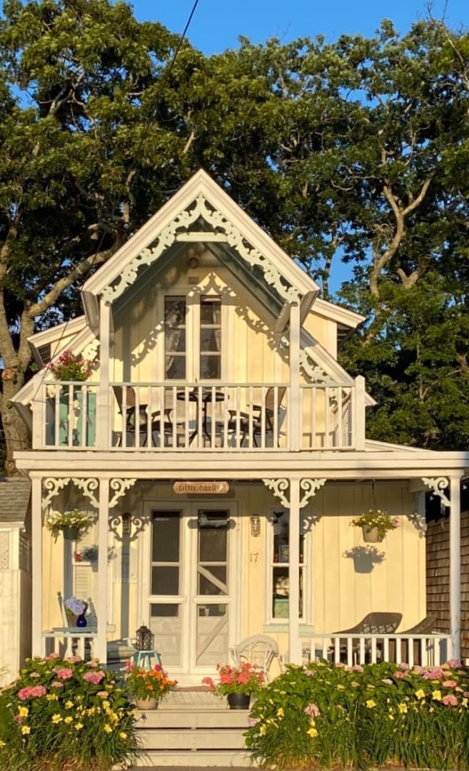 17 Siloam Avenue