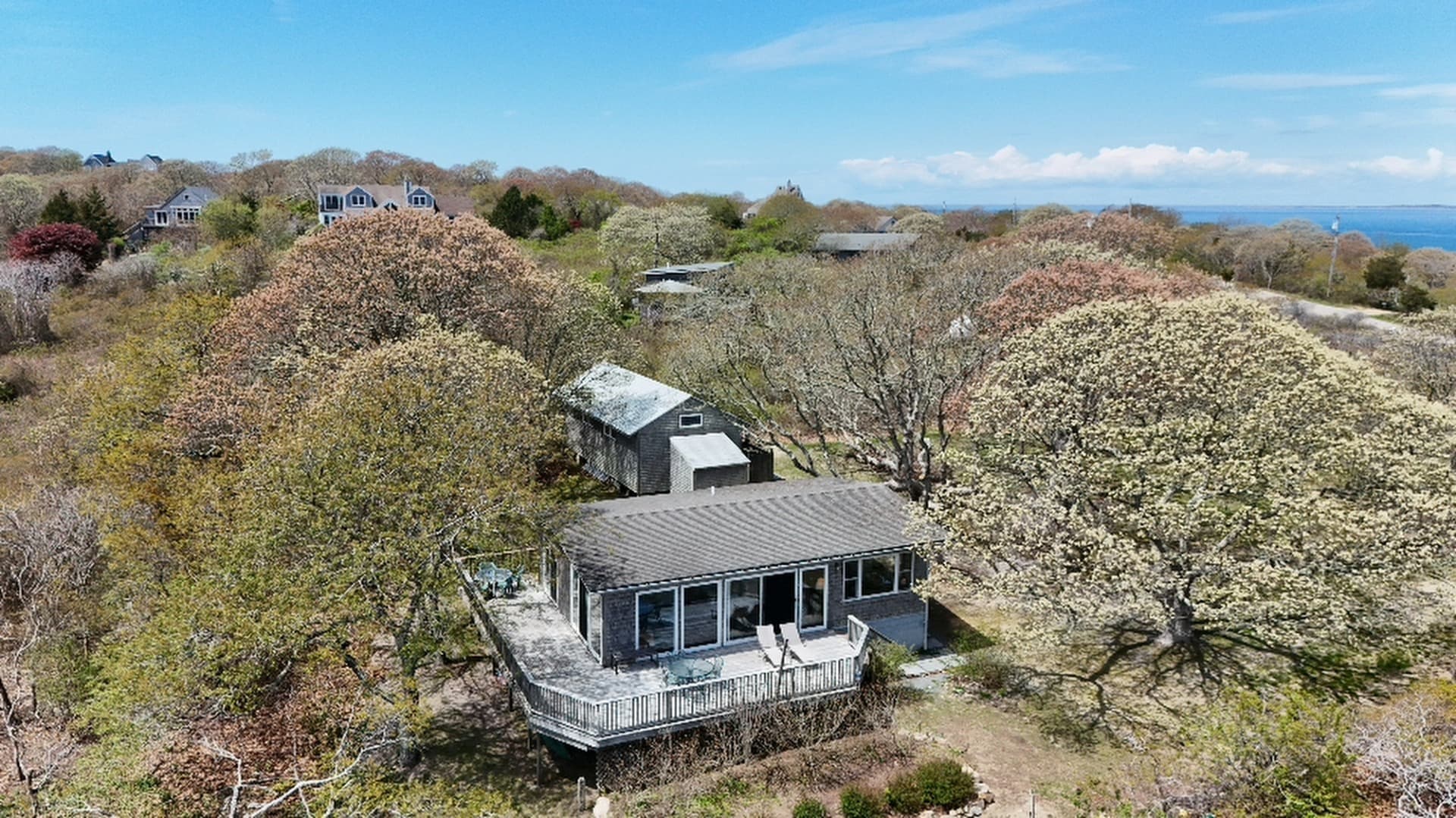 393 Lighthouse Road