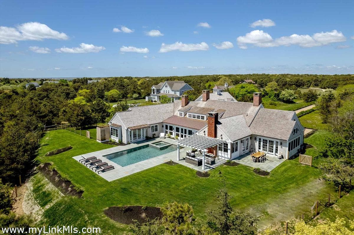 29 Slough Cove Road