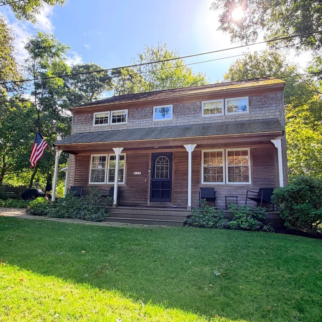 39 Chickawaukee  Street