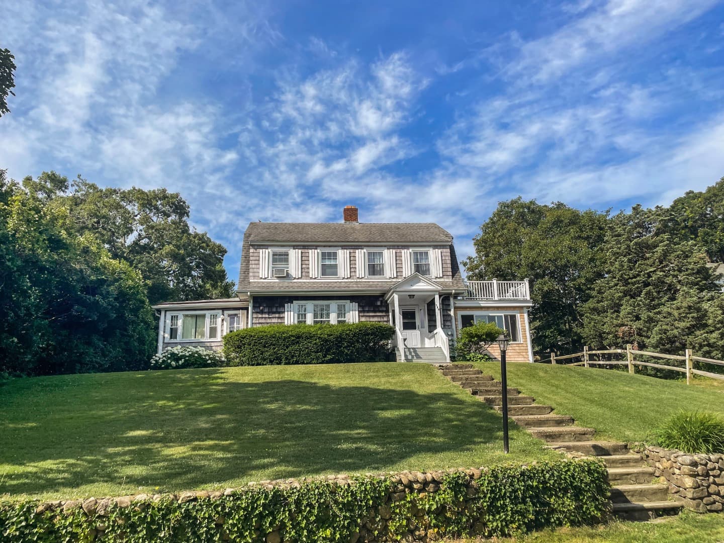124 Skiff Avenue D10