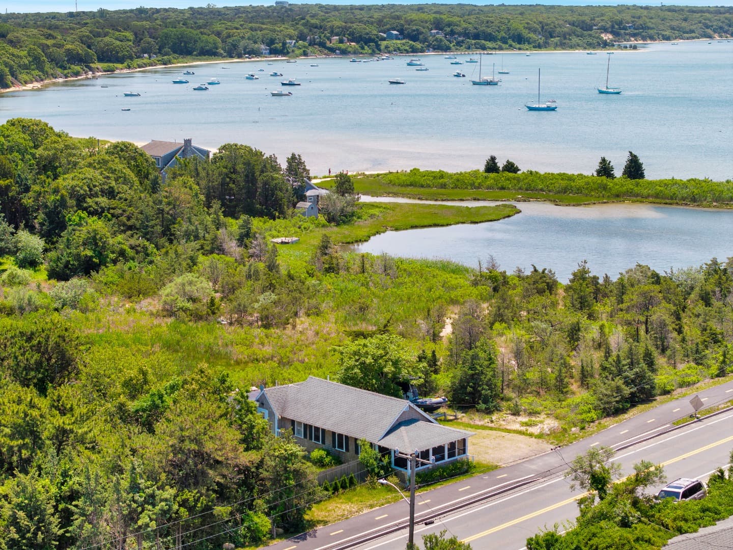 32 Beach Road