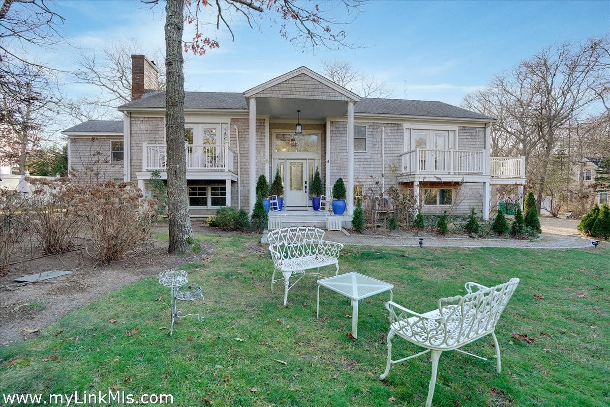 110 Clover Hill Drive