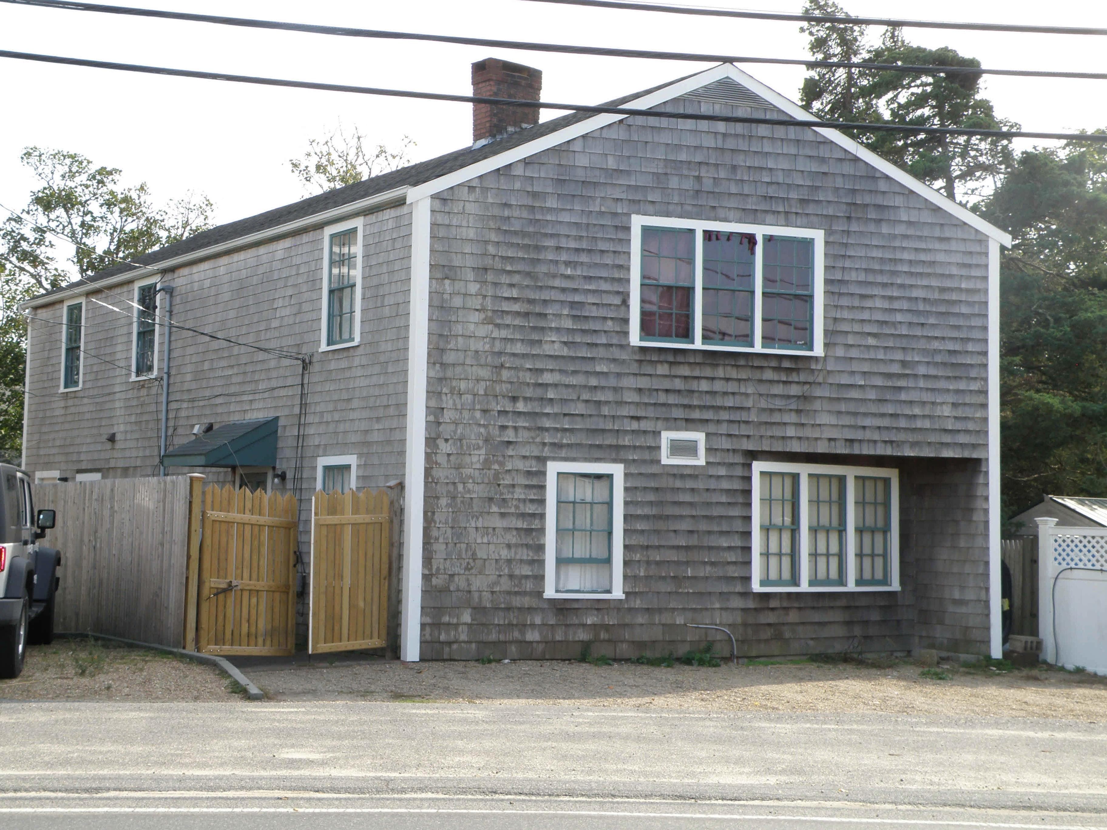 48 West Tisbury Rd