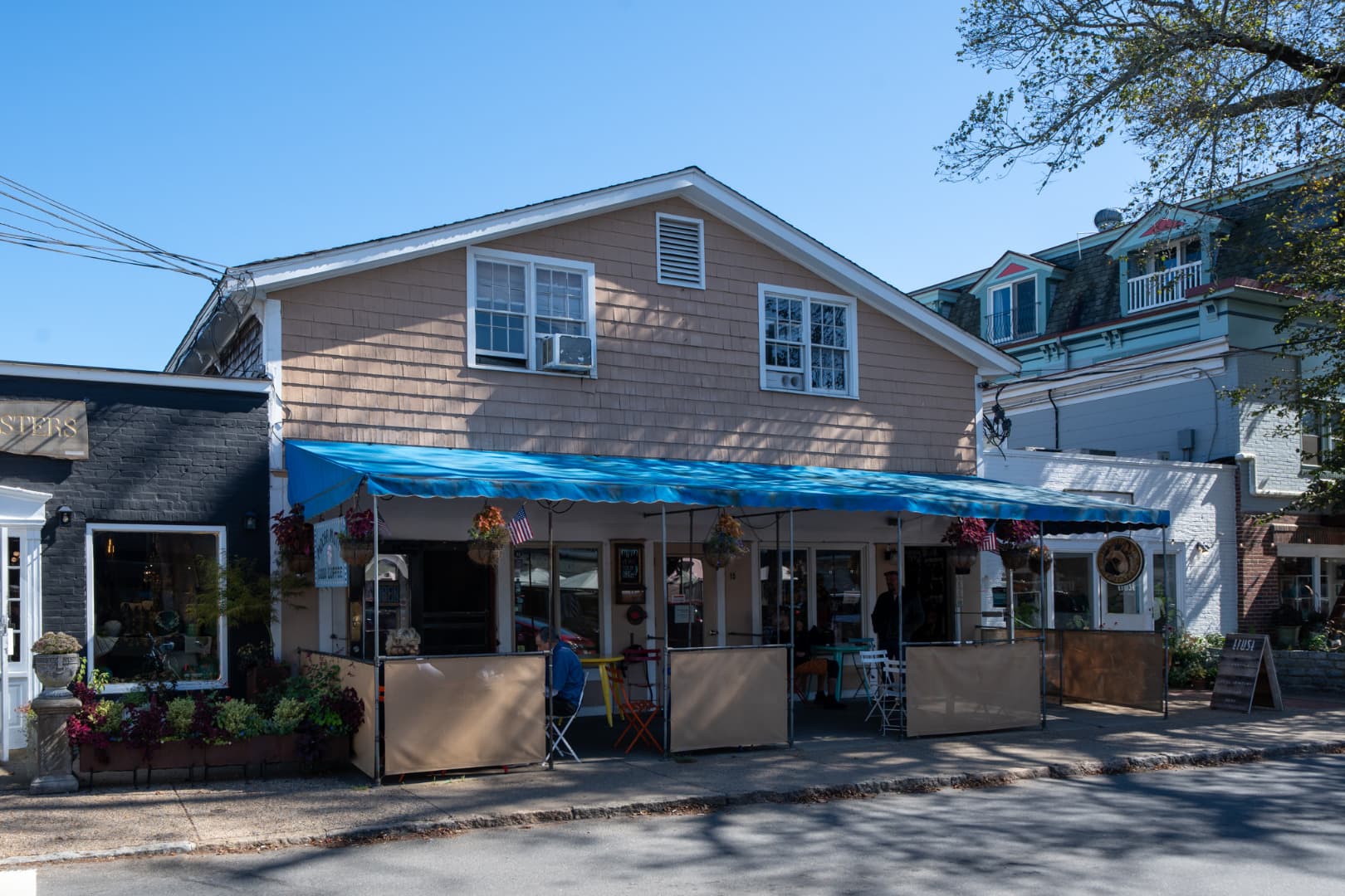 15 Main Street