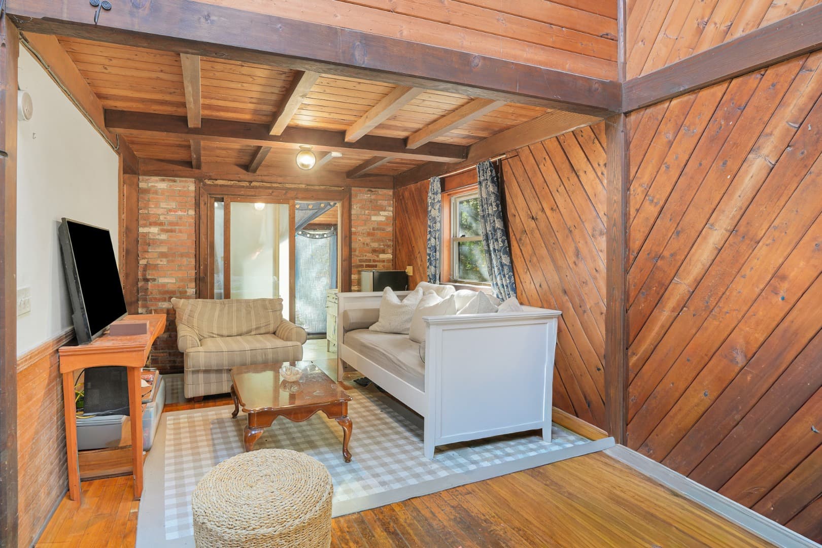 Residential Property Image/jpeg #4