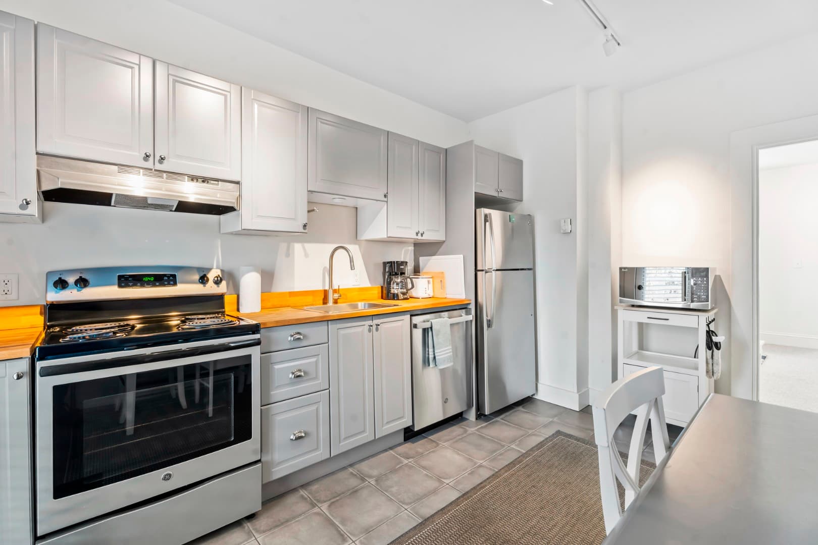 Residential Property Image/jpeg #2