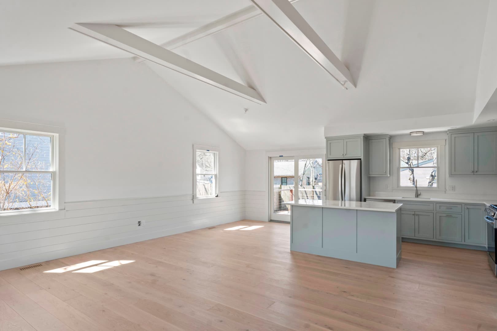 Residential Property Image/jpeg #2