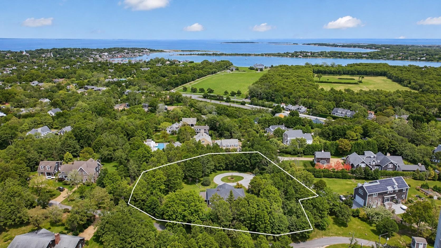 10 Peases Point Road