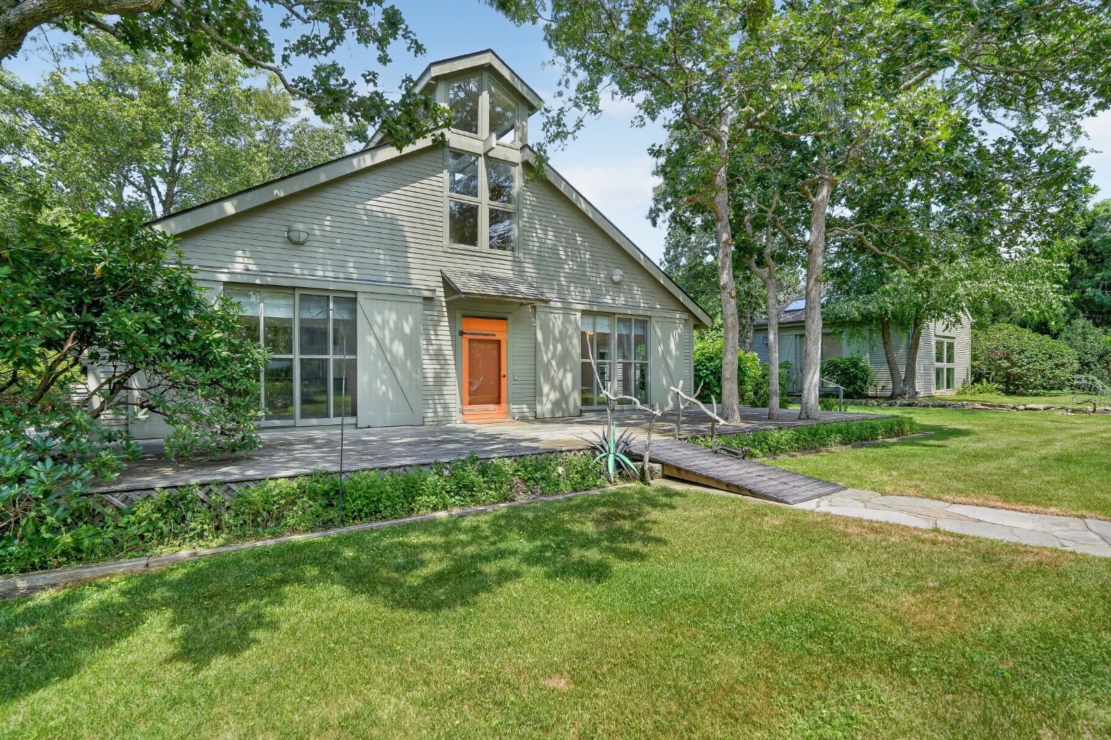 99 Oak Lane