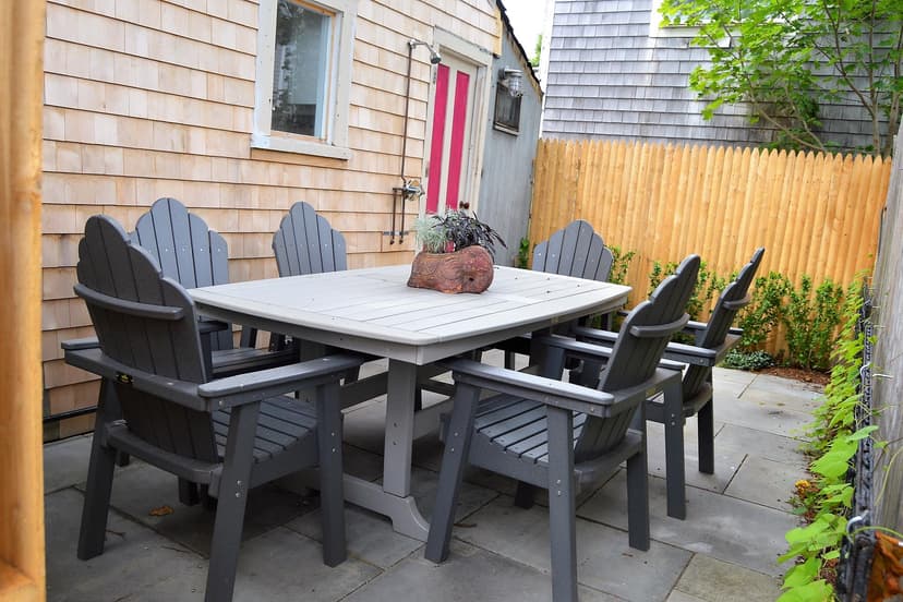 House On 15 Pequot In Oak Bluffs 156296 Anchor Realty Real Estate