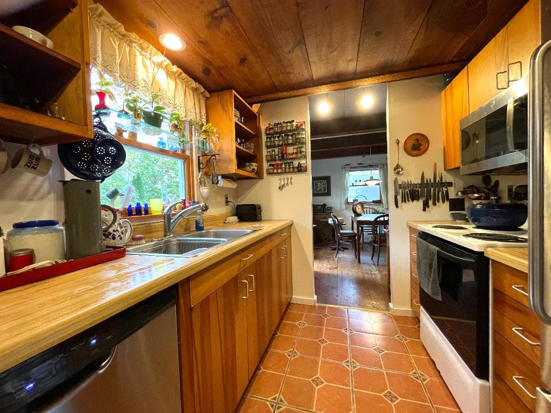 Residential Property Image/jpeg #5