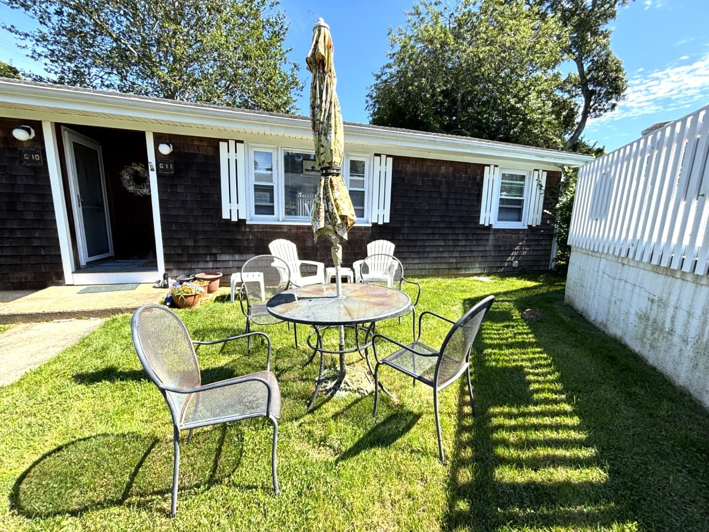 124 Skiff Ave G 11