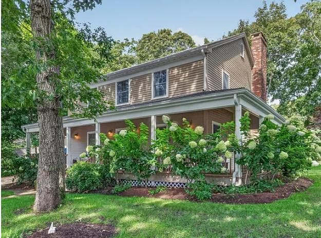 61 Canonicus Avenue